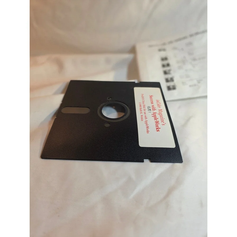 Apple vintage incider